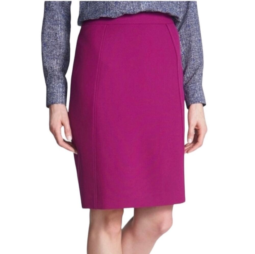 Halogen from Nordstroms, Women’s purple pencil skirt, seamed, lined, 2P